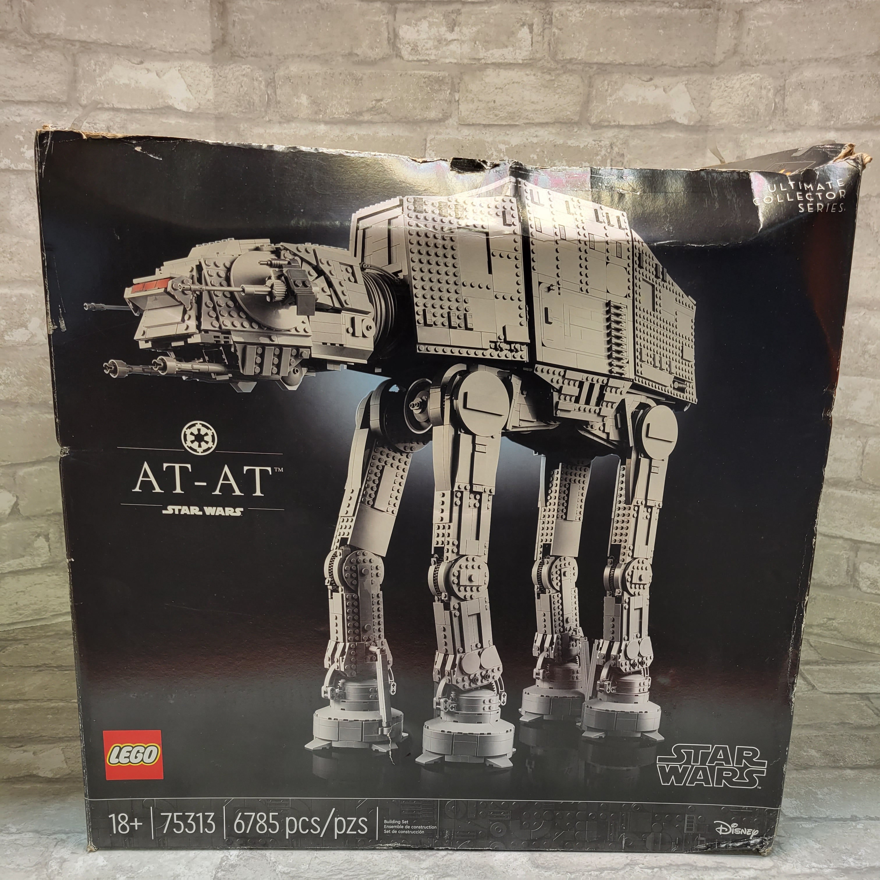 LEGO Star Wars: Ultimate Collectors Series: AT-AT 75313 (7931417952494)